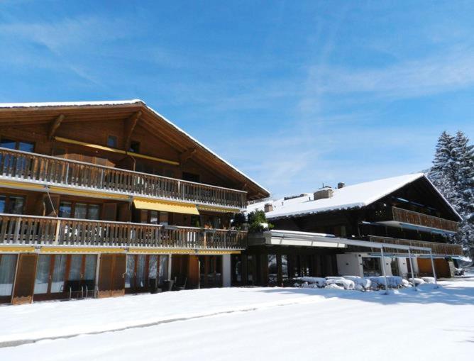 Hotel Alpine Lodge Гштад Экстерьер фото